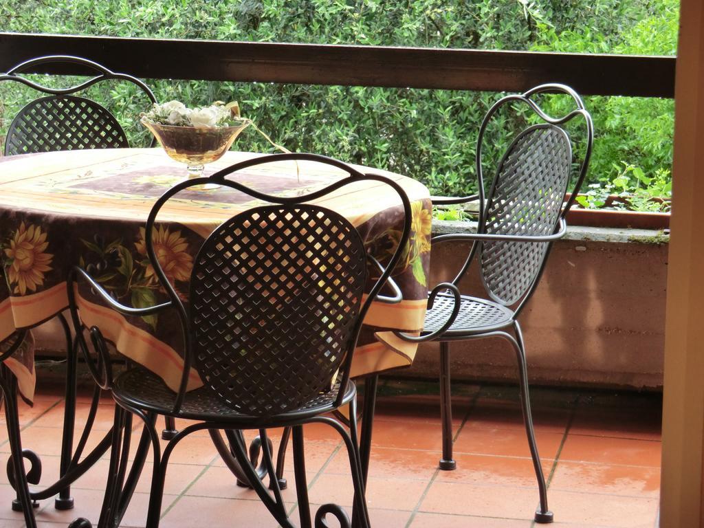 Doctor House Desenzano Apartment Desenzano del Garda Bagian luar foto